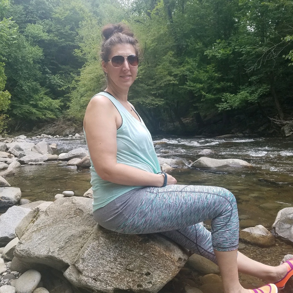 Meet your Posher, Amy